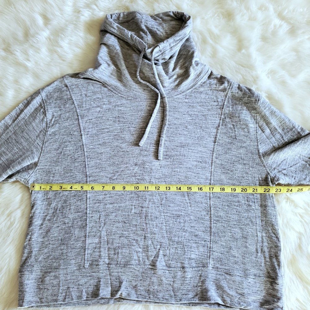 Athleta Coaster Luxe Cowl Neck Pullover Sweatshirt in Heather Gray Size XL - Picture 9 of 11